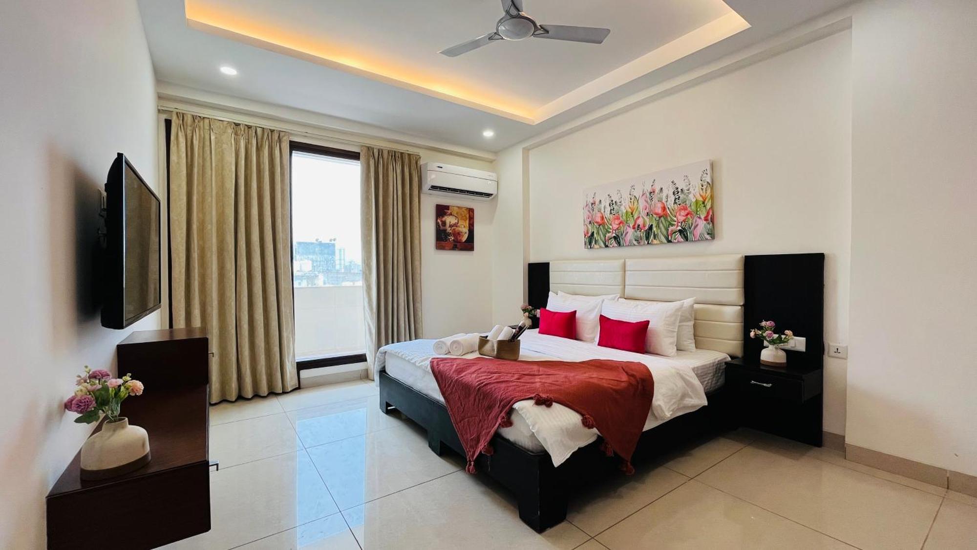 Olive Service Apartments - Golf Course Road Ґурґаон Екстер'єр фото