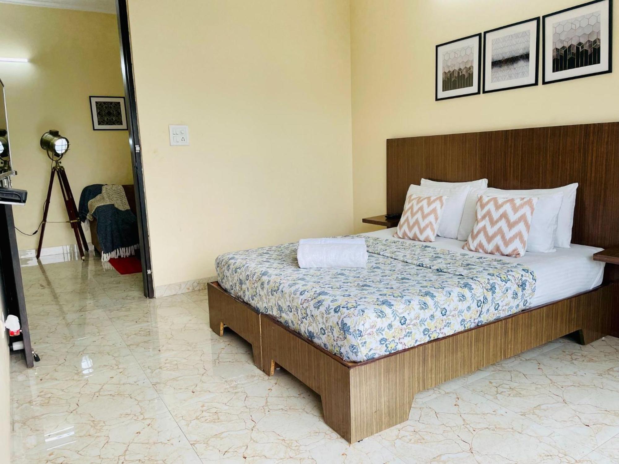 Olive Service Apartments - Golf Course Road Ґурґаон Номер фото
