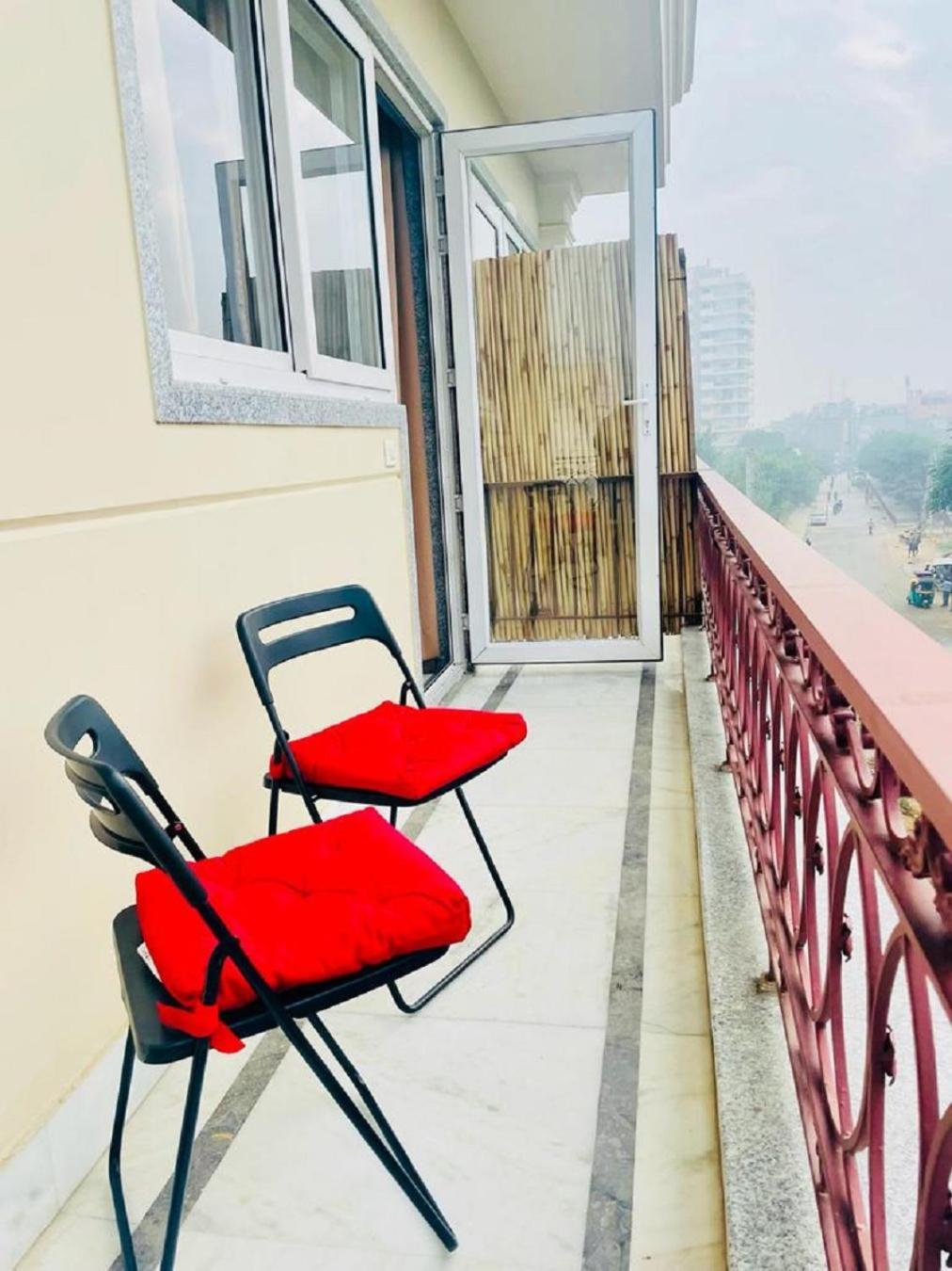 Olive Service Apartments - Golf Course Road Ґурґаон Екстер'єр фото