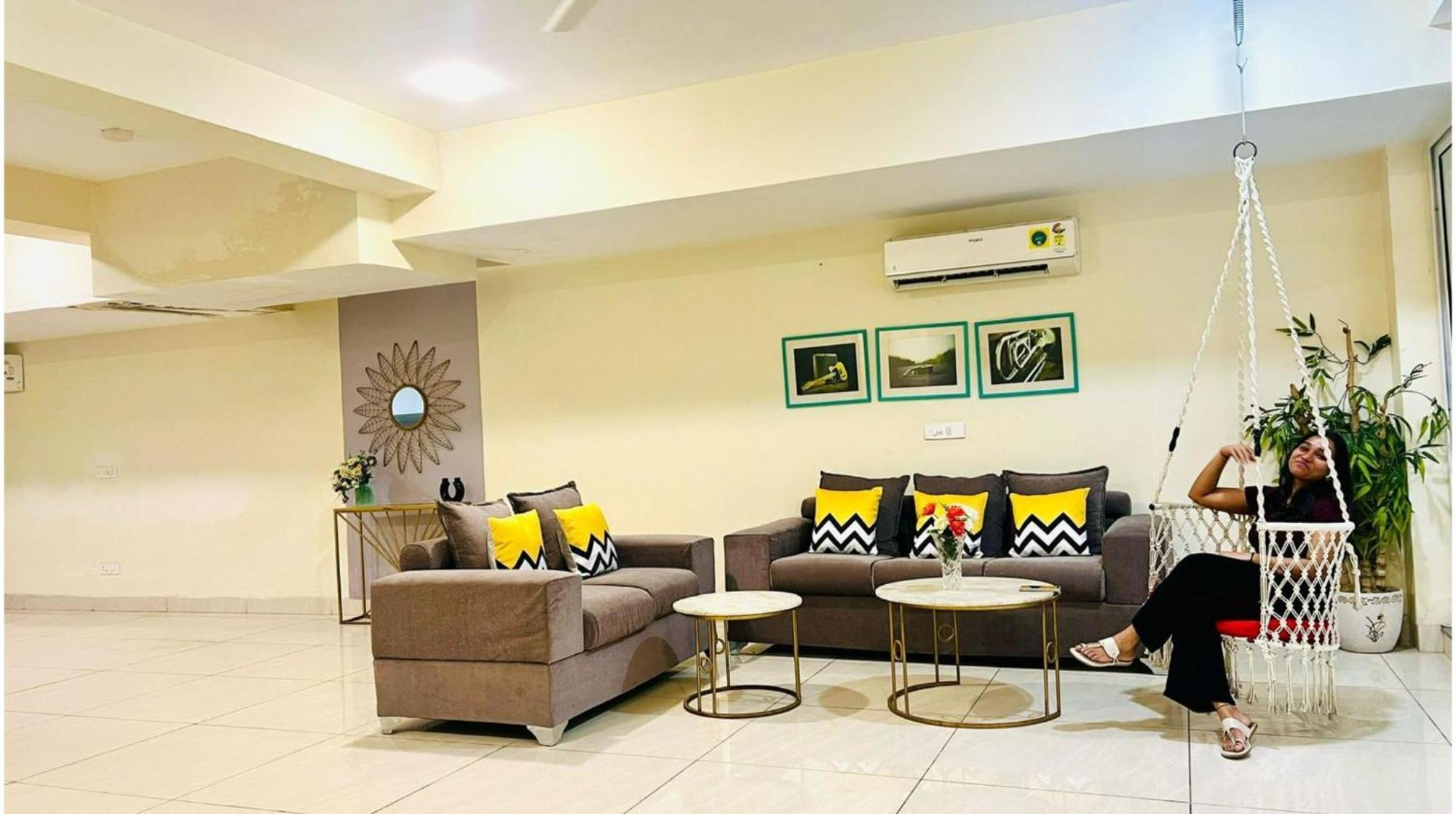 Olive Service Apartments - Golf Course Road Ґурґаон Екстер'єр фото